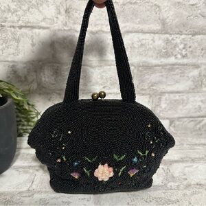 Estate AntiqueSaks Fifth Ave Women’s Purse Black‎ Beaded, Floral Needlework